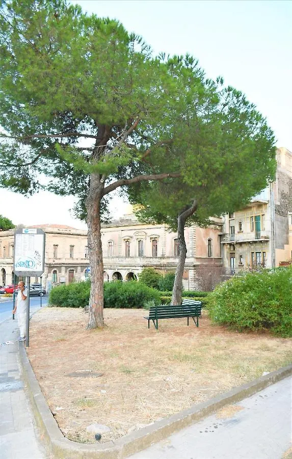 Etnea Gioeni House Suite Catánia Italië