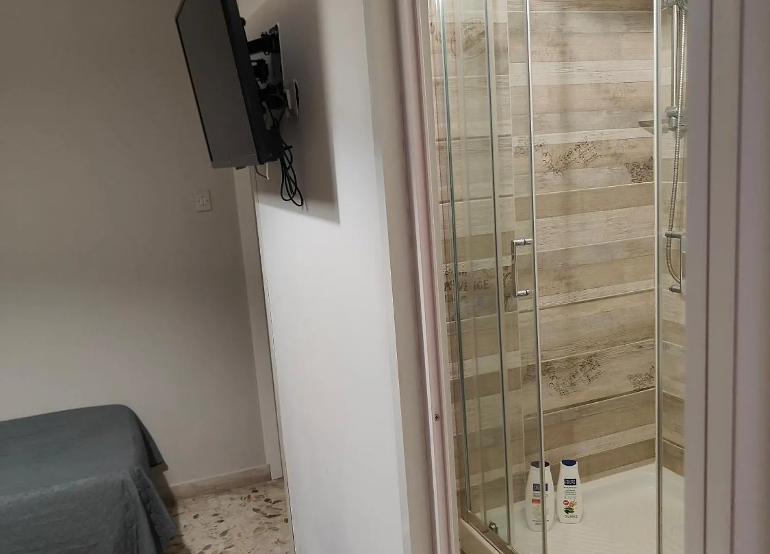 Bed & Breakfast Etnea Gioeni House Suite Catánia