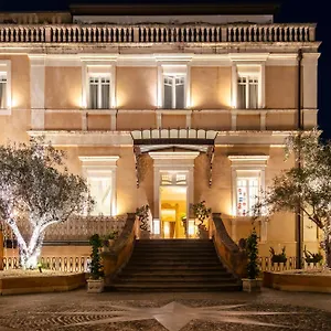 One Hotel